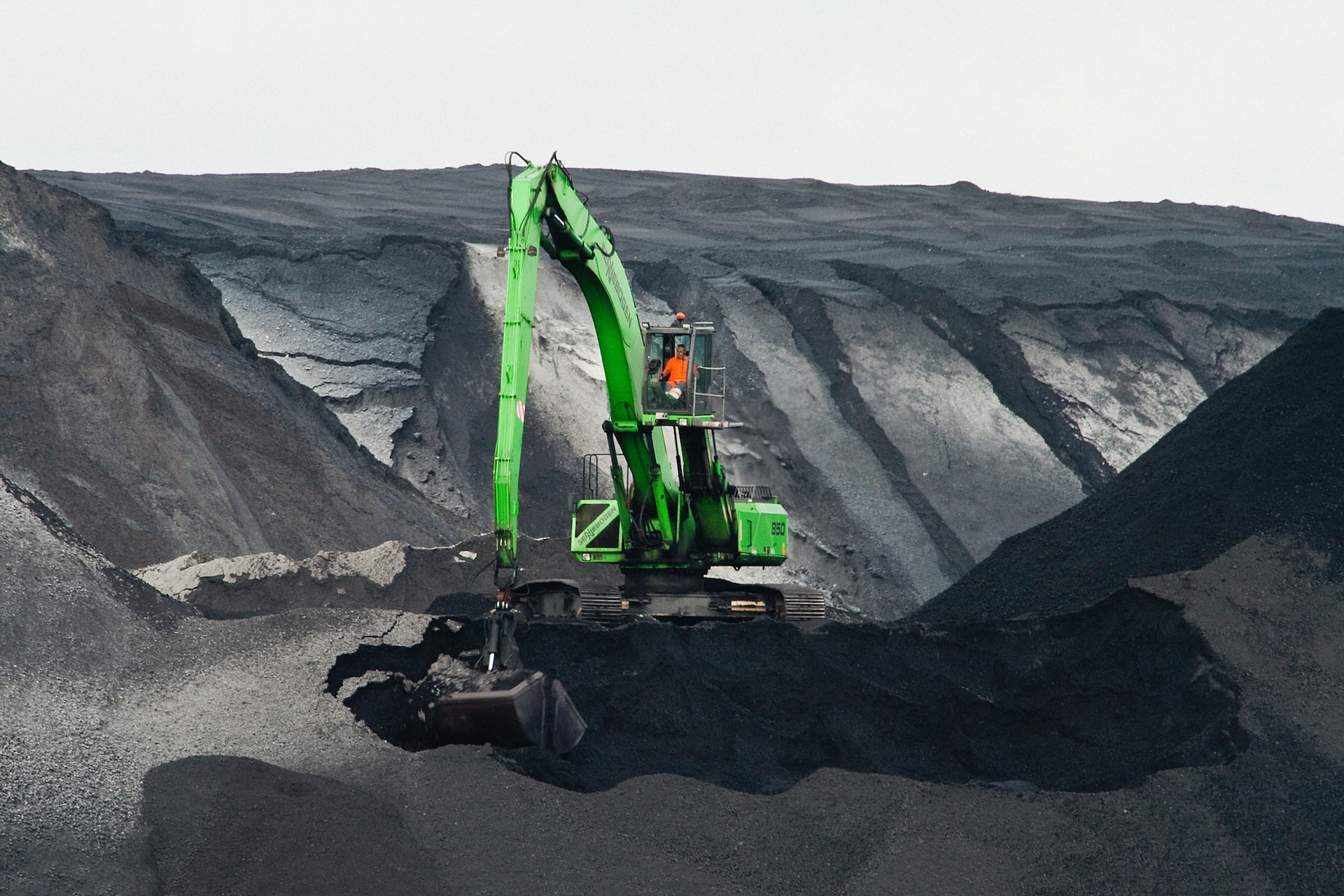 Metallurgical Coal Industry Raises Concerns Over Inexpensive Met Coke Imports